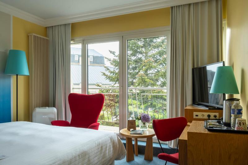 Comfort Double Room with Air-Conditioning image 3