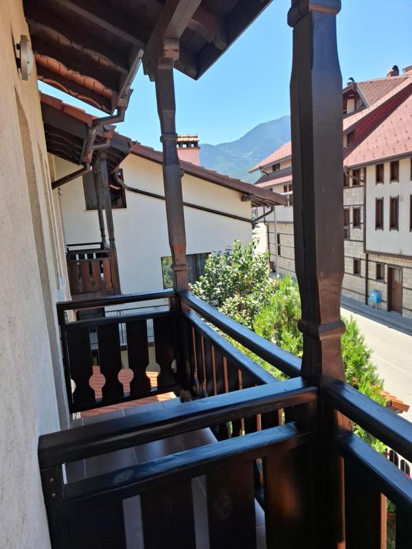 Guest house Skabrin - image 5