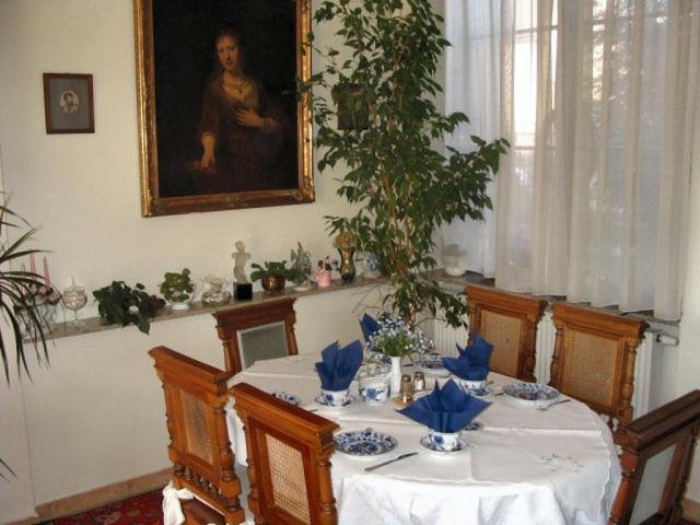 Two-Bedroom Suite image 3