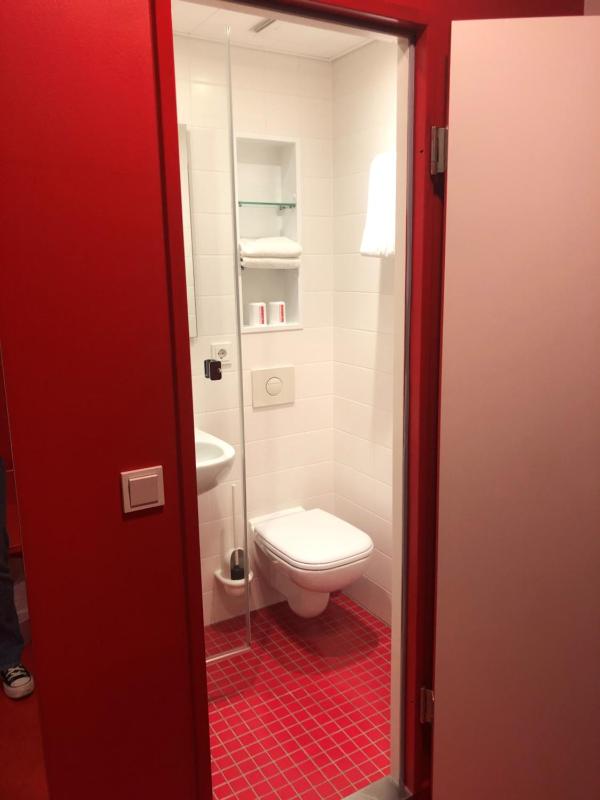 Double Room image 1