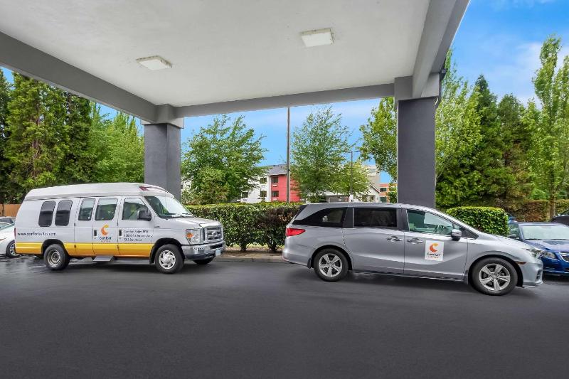 Comfort Suites Portland Airport - image 47