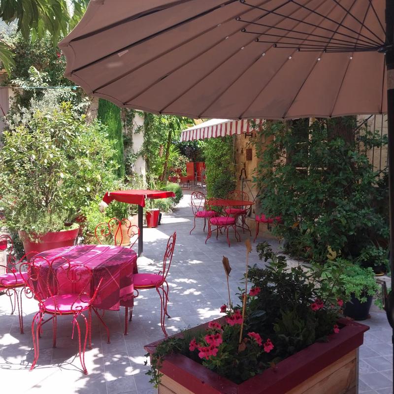 No2 La Place Guest House - image 3