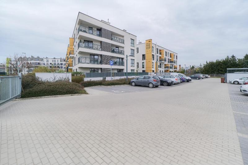 Two Level Apartment 2WATERS by Noclegi Renters - image 6