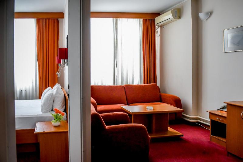 Suite (2 Adults) image 1