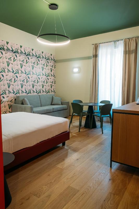 Boutique Centrale Palace - image 10