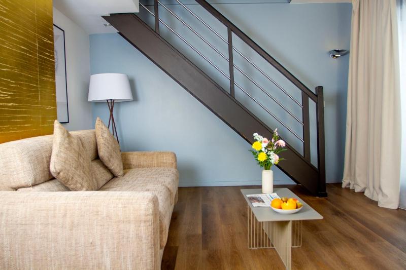 Duplex Apartment One Bedroom  image 4