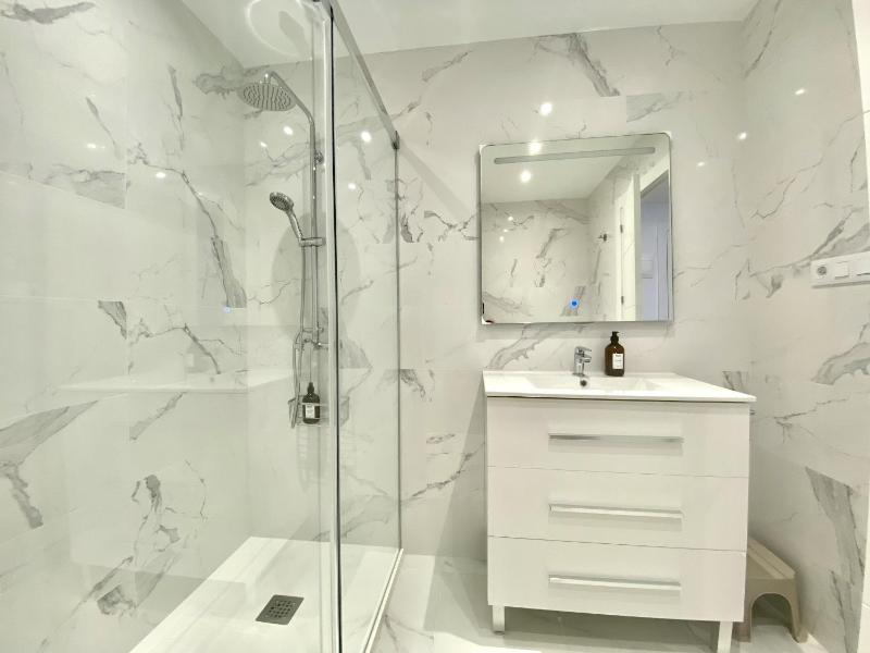 Duque 80 by United Renters - image 2