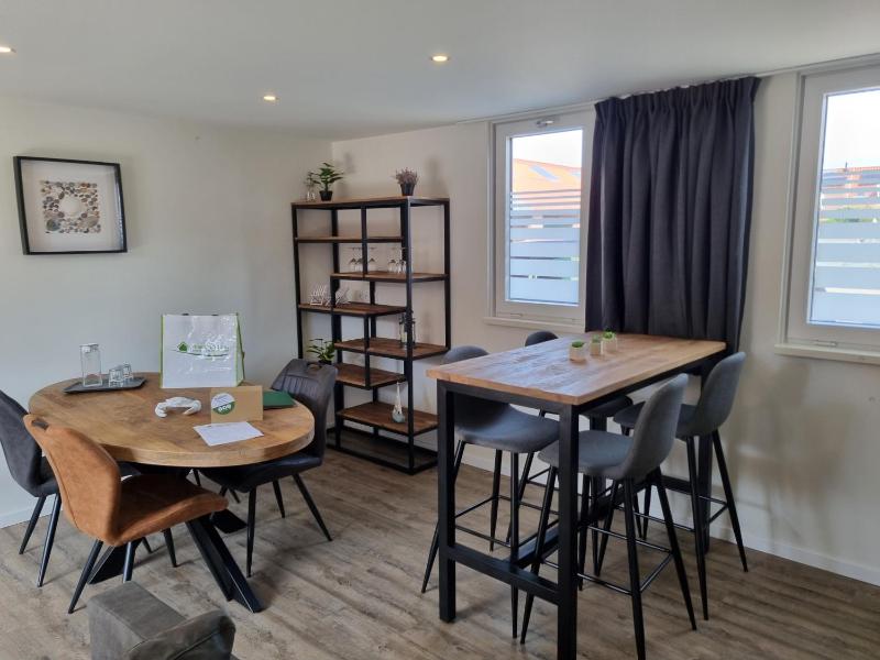 2B nieuwe vakantie woning met terras Images