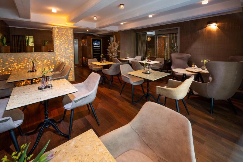 Mama's Design & Boutique Hotel - image 3