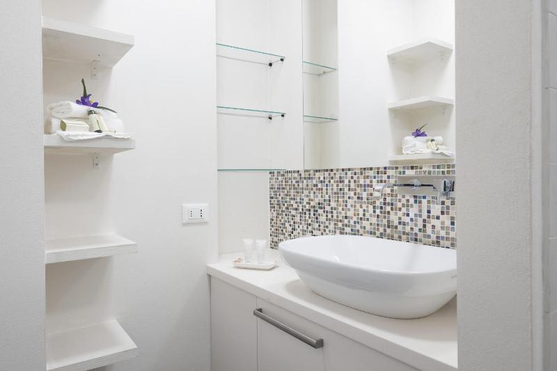 Flats4rent Barbarani - image 4