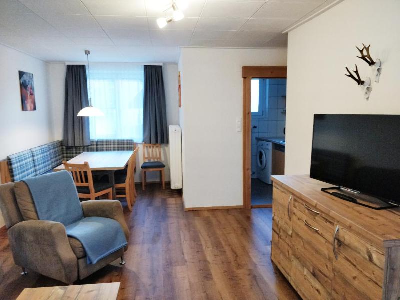 Three-Bedroom Apartment image 4
