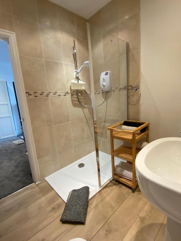 Deluxe Family Room image 1