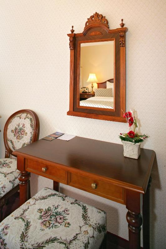 Double or Twin Room image 1