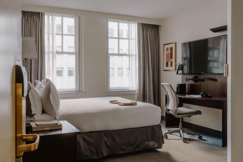Club Quarters Hotel in Houston - image 46