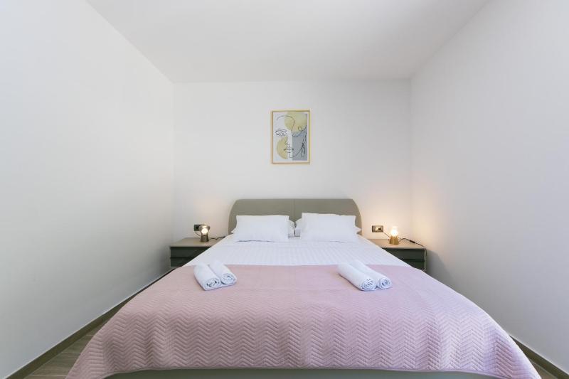 Family friendly seaside apartments Brela Makarska - 6007 - image 46