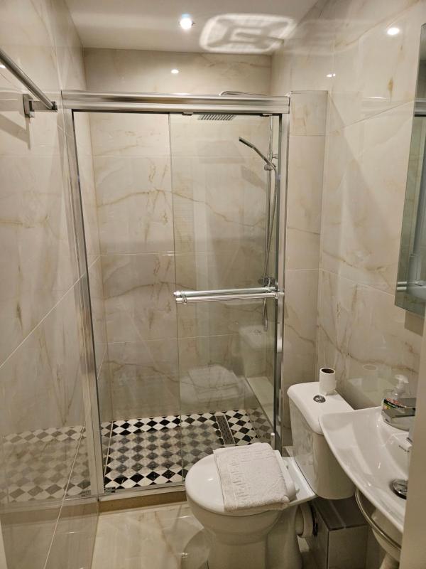 Evelin Rooms - image 4