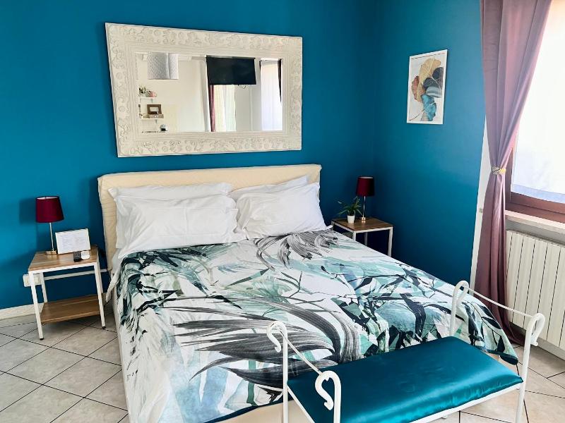 Double Room image 1