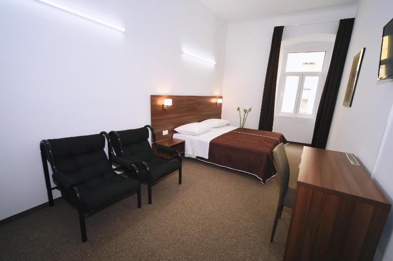 Riva Rooms - image 20