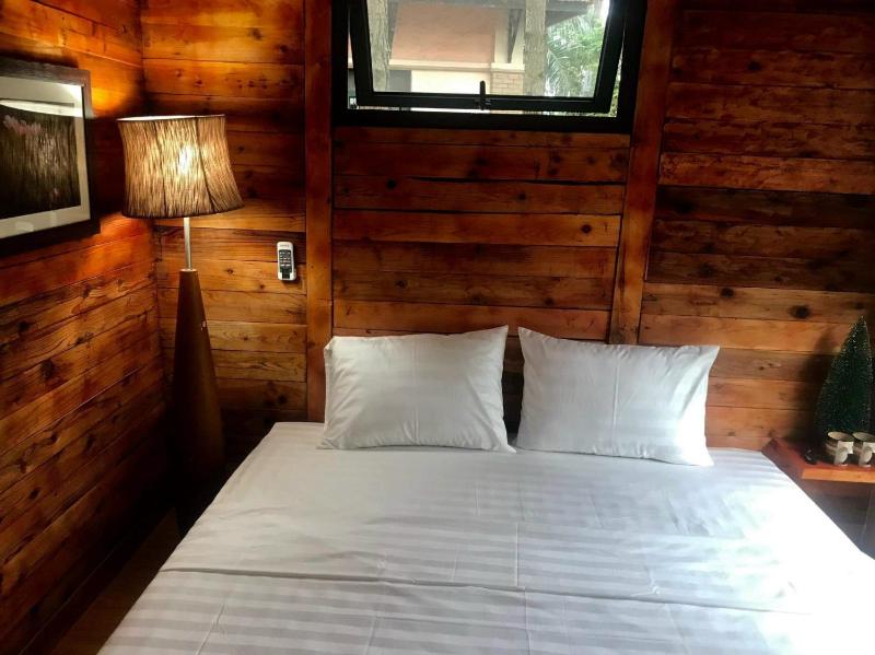 Pine Hill Villas & Camping - image 33