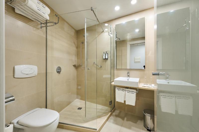 Superior Double or Twin Room image 2