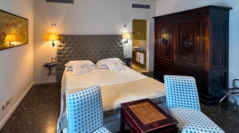 Standard Double or Twin Room - Ground Floor image 3