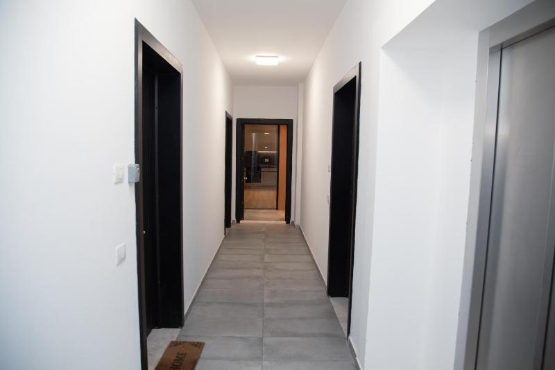 Tani Apartment - image 10