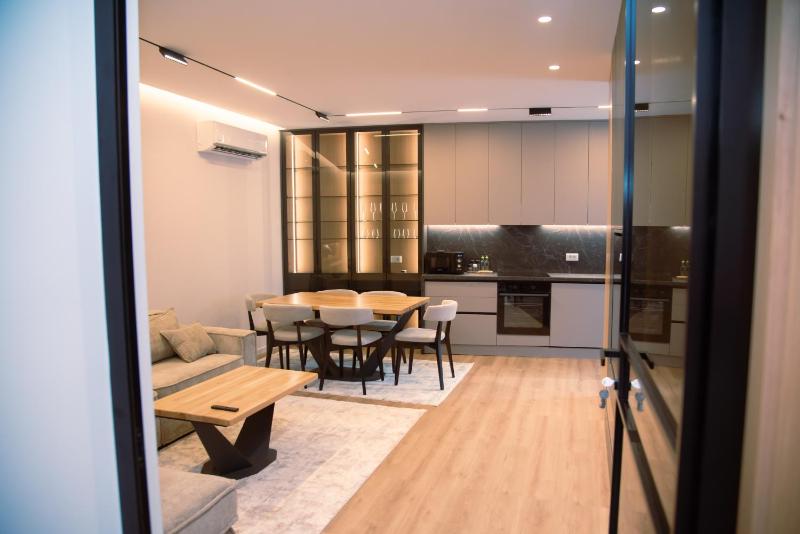 Tani Apartment - image 2