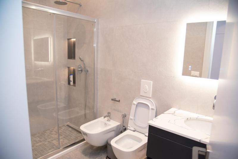 Tani Apartment - image 3