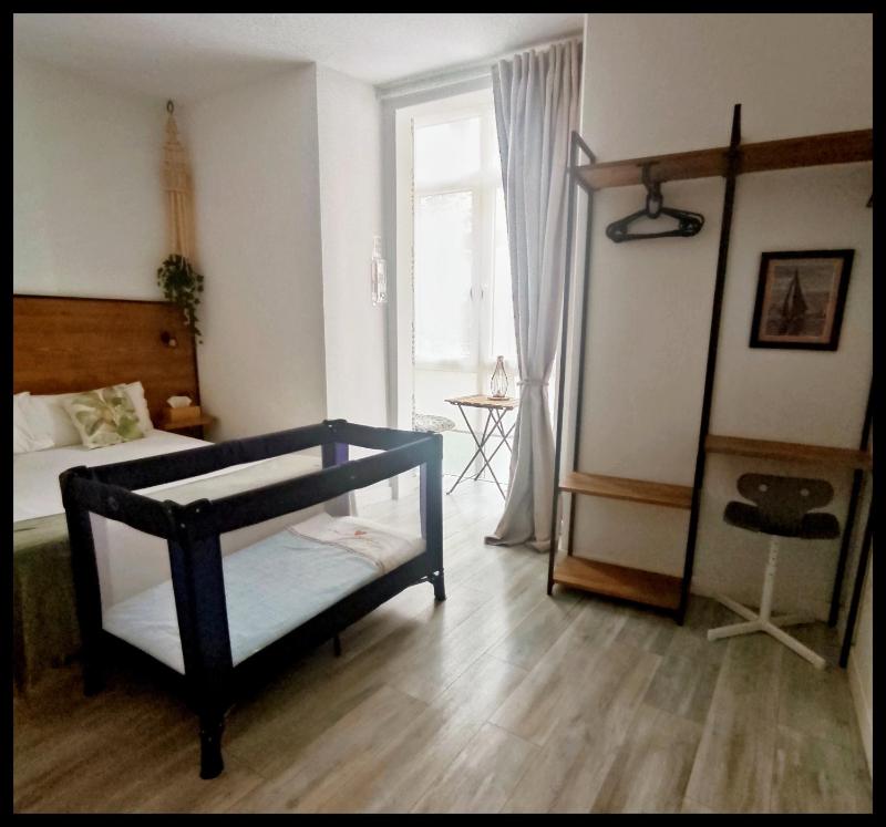 Superior Triple Room image 2
