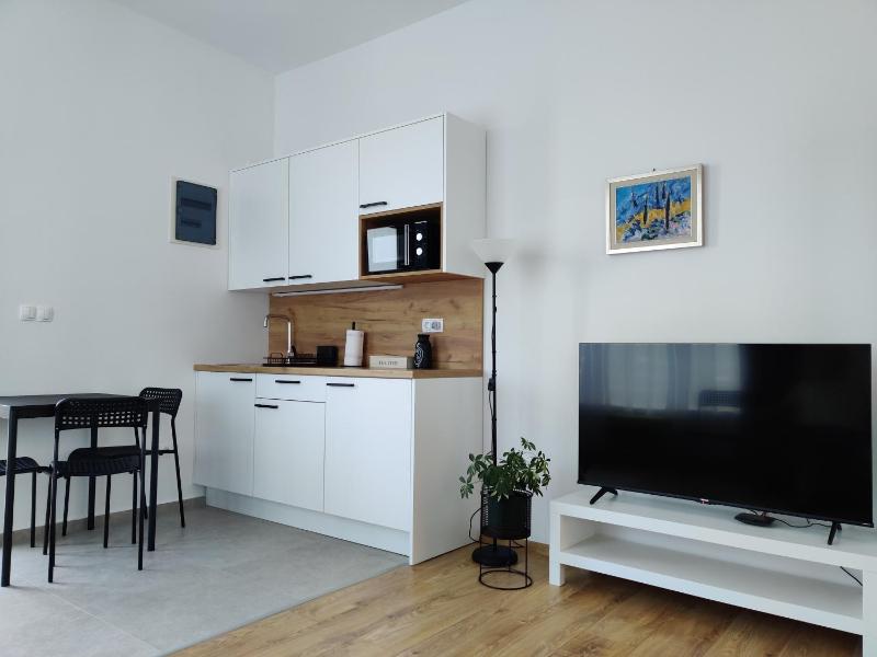 Studio apartman Azra - image 7