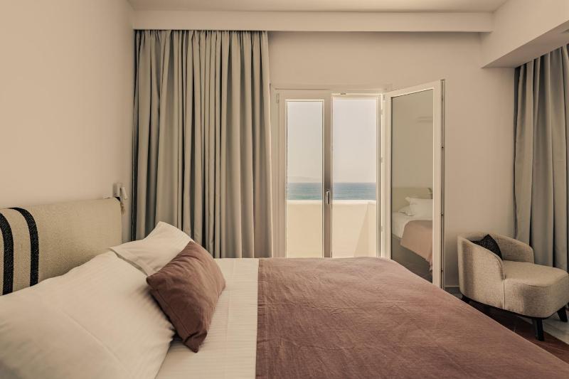 Junior Suite - Full Sea View image 1