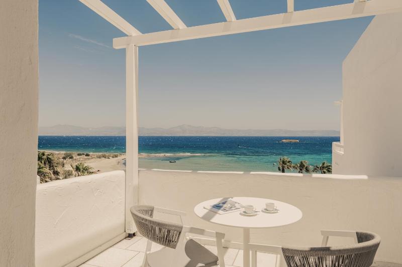 Junior Suite - Full Sea View image 4