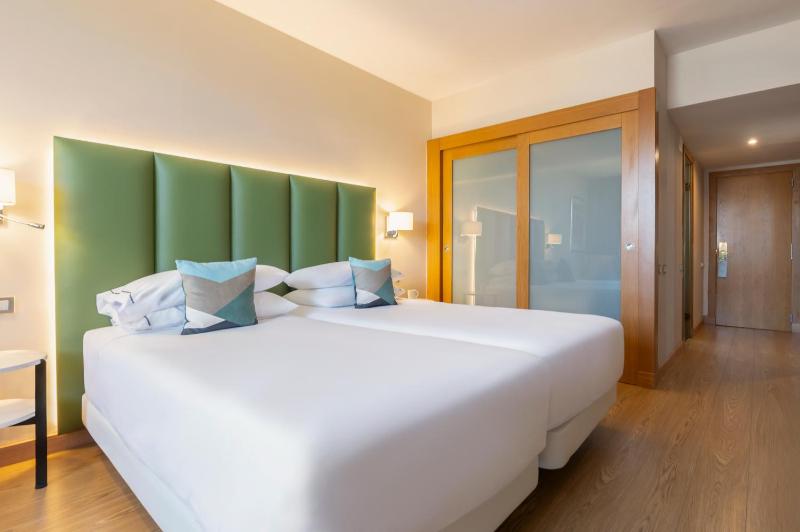 Comfort Double or Twin Room image 4
