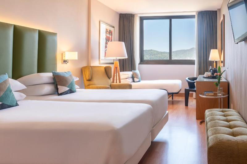 Standard Double or Twin Room with Extra bed (2 Adults + 1 Child) image 1