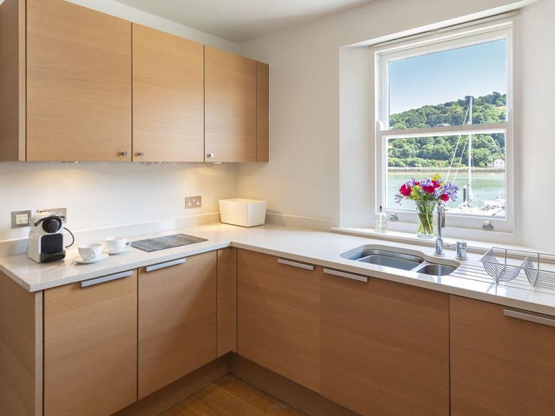 21 Dart Marina - image 20