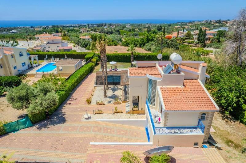 Villa Danae Coral Bay by Villa Plus - image 8