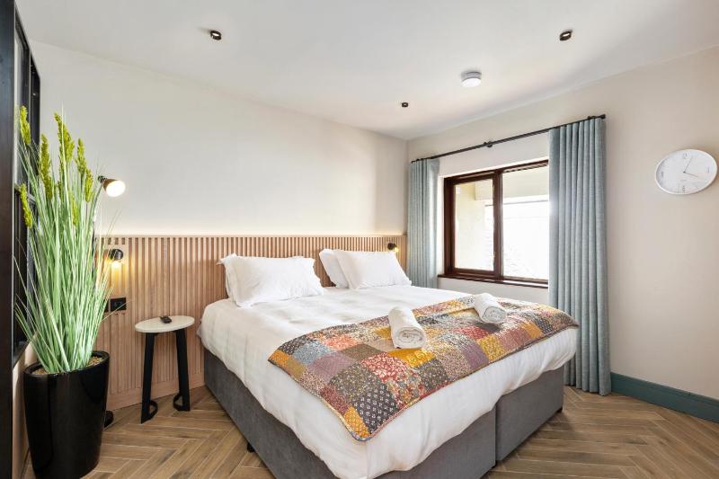 Studio Apartment image 4