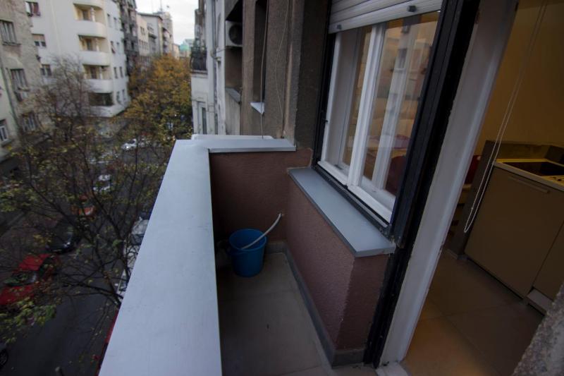 Studio Apartment Picasso - image 2