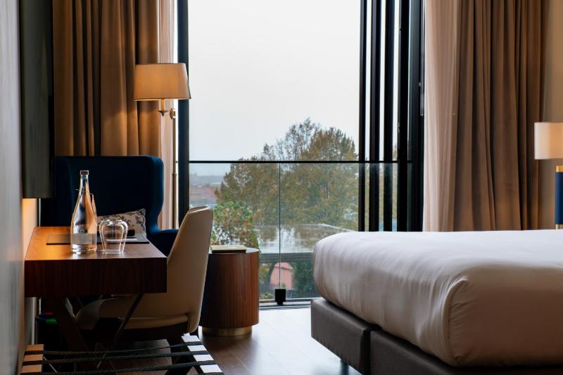 Boeira Garden Hotel Porto Gaia Curio Collection by Hilton - image 8