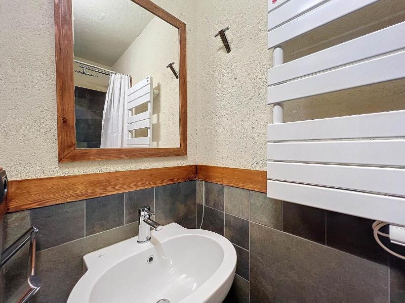 Chalet (6 Adults) image 4