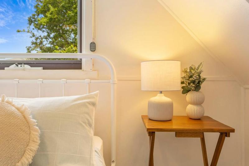 Kilara Cottage 3-Bed 2-Bath - image 30