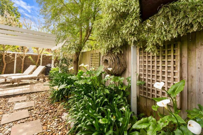 Kilara Cottage 3-Bed 2-Bath - image 18