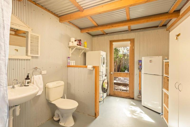 Kilara Cottage 3-Bed 2-Bath - image 19