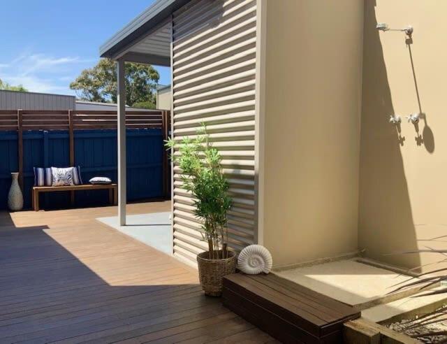Shearwater Home Close to Beach - image 17
