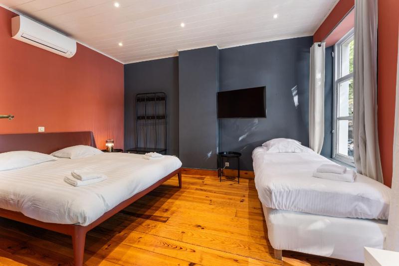 Triple Room image 1