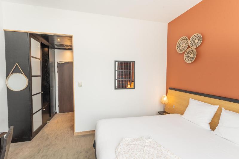 ClassicÂ Double Room image 3
