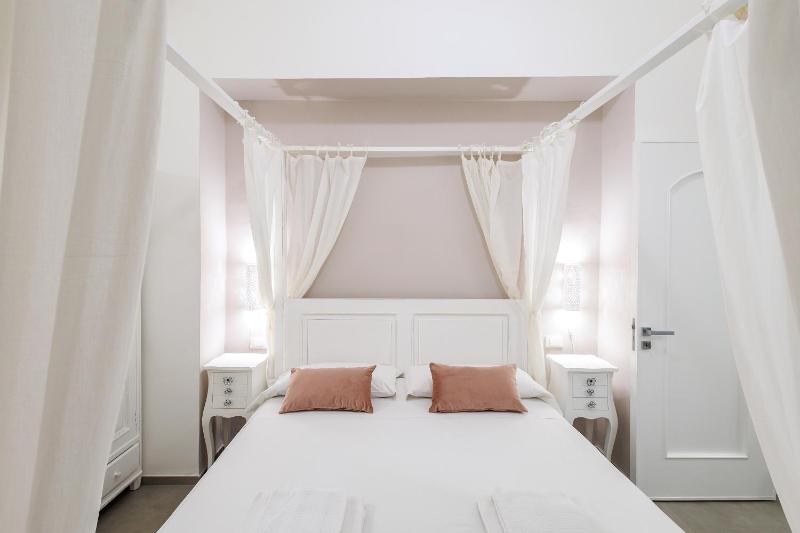 GoodStay Corte Regina Suite Images