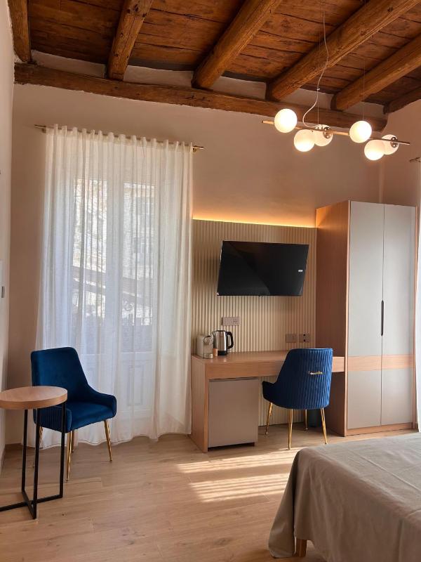 Heraklean Suites Tropea - image 3