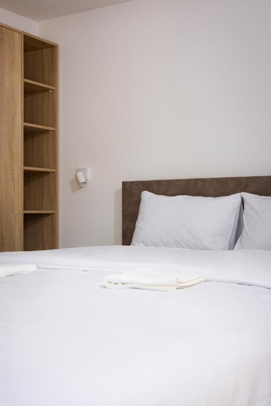 Quadruple Room image 3