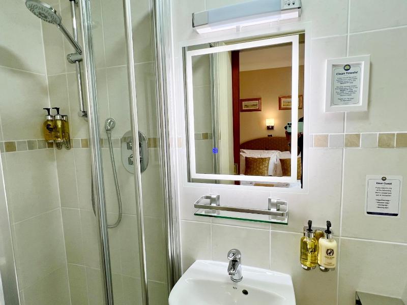 Riviera Lodge Hotel - image 35